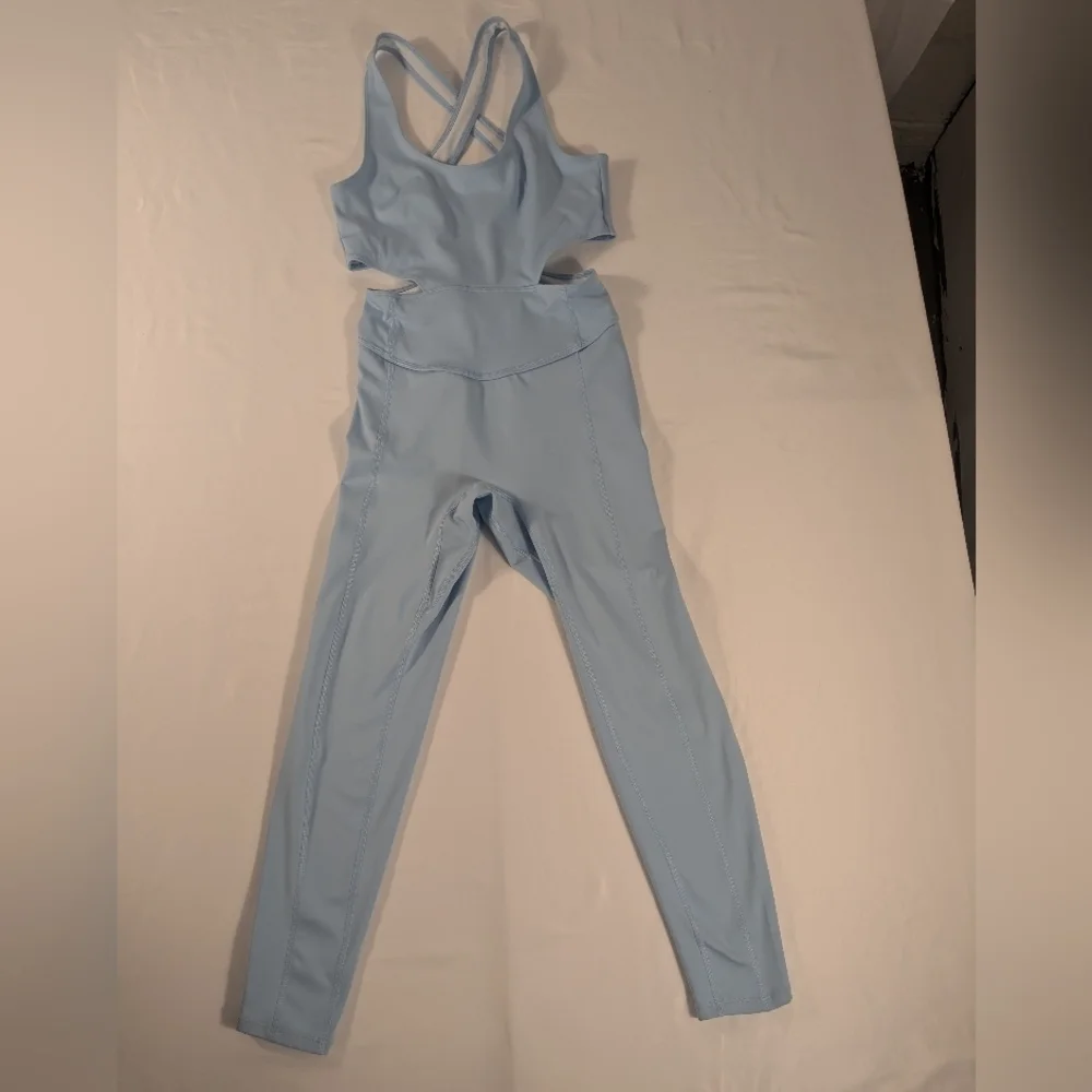 New Free People Movement Back It Up Women's Light Blue Jumpsuit Size Extra Small - Picture 3 of 12